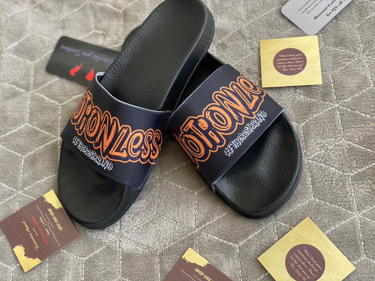 emotionless_A's tweet photo. #TheBestBrand slides are available on my site, both men &amp; woman sizes https://t.co/vJLNkyoeWp