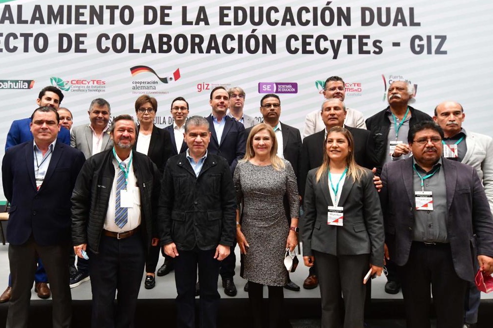mrikelme's tweet image. Hoy arrancamos el proyecto de vinculación para el escalamiento de la #EducaciónDual entre CECyTE #Coahuila y la Agencia de Cooperación Alemana al Desarrollo Sustentable 🇩🇪.
