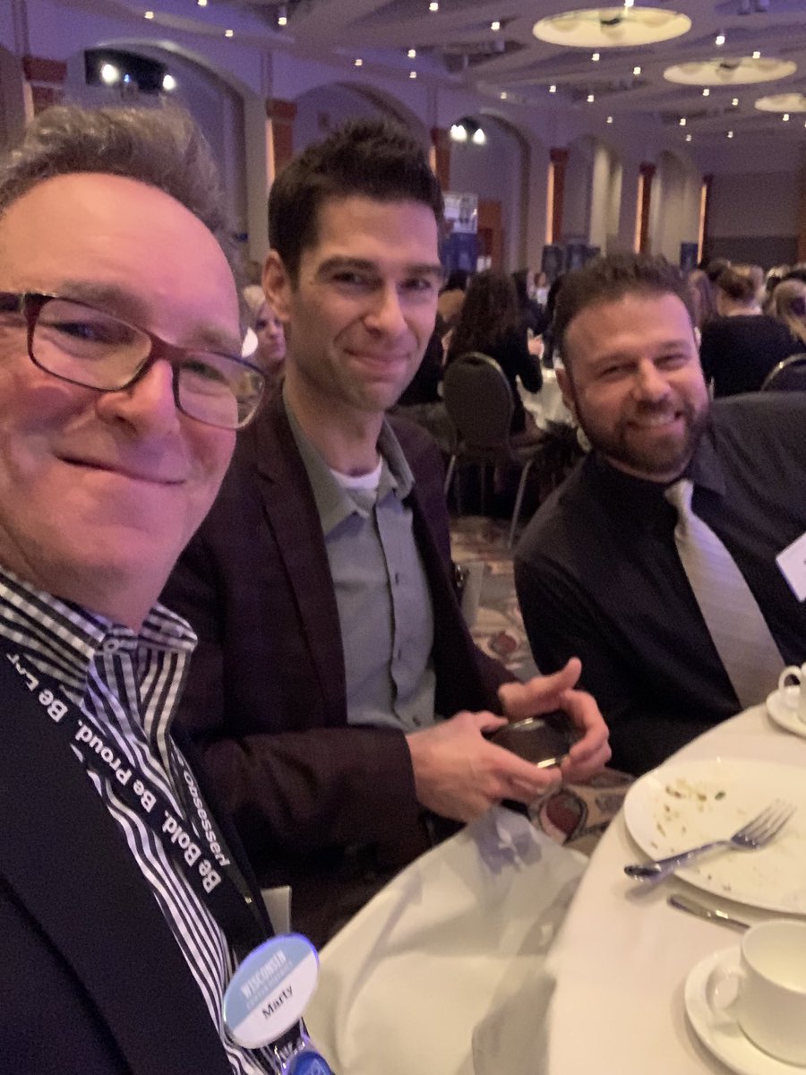MartyBrooksWCD's tweet photo. So proud of Sarah Maio’s leadership and for being a role model at home and in the workplace from three of her biggest fans. Amazing @TEMPOMilwaukee Leadership Event #tempomilwaukee #tempoleadership https://t.co/3US3mToAy1