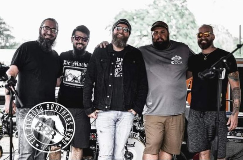 Stockyardlive's tweet image. #NYE at The Stockyard is going to be the 🔥hottest🔥 party around! The Bearded Brothers Band is taking over The Stockyard Stage for an unforgettable night! Purchase Tickets: bit.ly/3CIIF5U