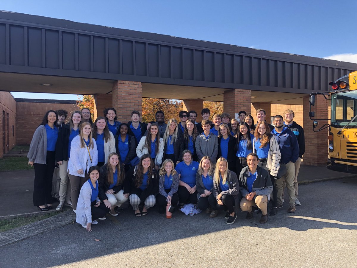 It was an honor to be with DCHS and CWHS Youth Leadership today!  Their future is bright! ⁦<a href="/DCS_TN/">Dickson Co Schools</a>⁩