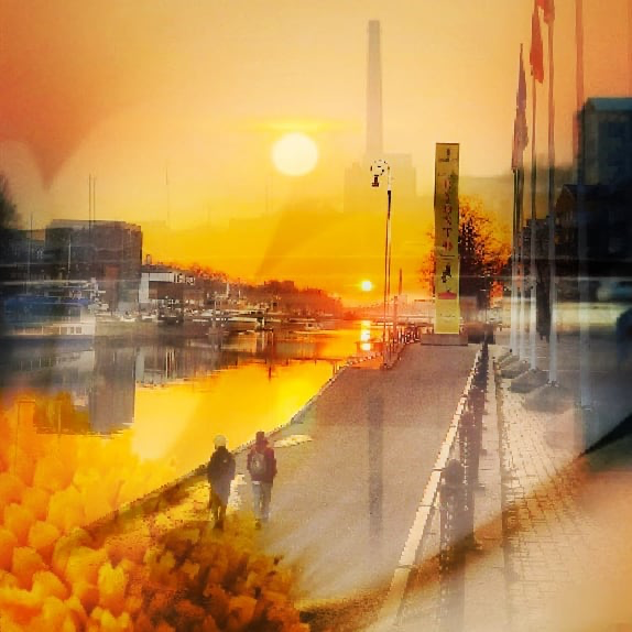 Love_Turku's tweet photo. Posted @withregram • @iipumarjut #aurajoki #turku #loveturku #abstactart #abstraktitaide #abstrakti #oranssi #positiivisuus #valo #ilo #uni #unta #totta? #twodimetion ##ulottivuus #toinentodellisuus #whatthefuck #river #unicarts https://t.co/Dw15TqqEVG