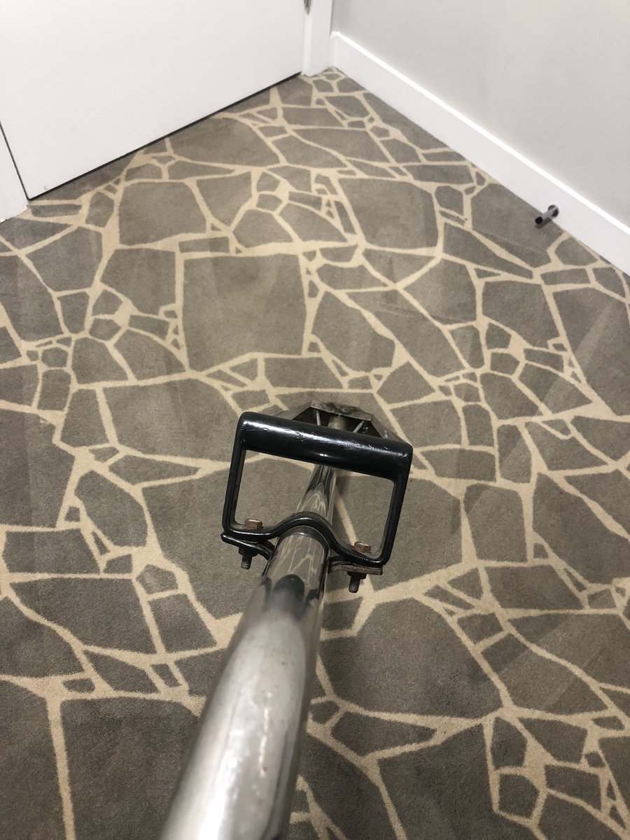 supaclean14's tweet photo. #beforeandafter carpet clean in communal hallways at #Rickmansworth removing stains with @ProchemEurope equipment #FridayFeeling 😎 https://t.co/CSiybLB1FB
