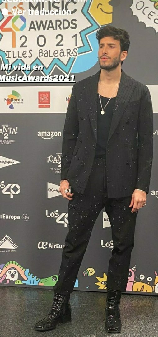 LauraSalz16's tweet photo. #QueLatinLover por #Diooo 😍😍😍😍😍😍😍😍😍

El más potro y talentoso del Mundo Mundial.
Esa miradaaaa 😍😍

Podrannnnnn ???????

@SebastianYatra 💫💫💫 https://t.co/f2FqewHpb1