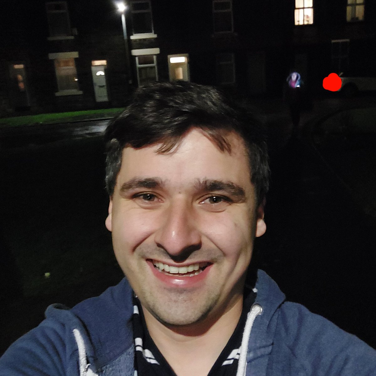 ojcross93's tweet photo. I paid a visit to Abbott & Co, #Hadfield this evening. As usual, Luca did a cracking job making my barnet look presentable again. If you're in need of a fresh trim then I'd highly recommend a visit! #SupportYourLocalBarber πββοΈππββοΈ https://t.co/eKpvgHjiEN
