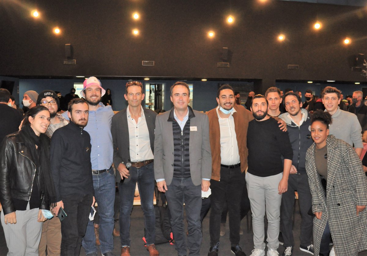 Epitech's tweet image. Clap de fin pour la 3e édition du #Hackathon organisé par #Code4Marseille à l&apos;@orangevelodrome avec une  victoire de l’équipe🥇Cagole Nomade de Jonathan HOMERIN.

Bravo à nos étudiants des équipes🥈@CleanMyCalanque &amp;amp;🥉@Nat_Solutions

#tech #marseille #informatique #web