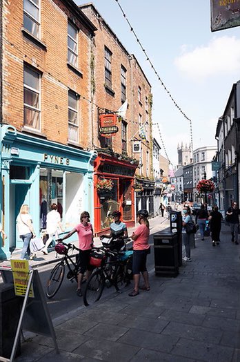 Woohoo! #Ennis named Ireland’s tidiest town 2021. Congrats to the team <a href="/EnnisTidyTowns/">Ennis Tidy Towns</a>. This was a big team effort. Everyone is welcome to visit Ireland’s tidiest town! #EverybodyLovesEnnis