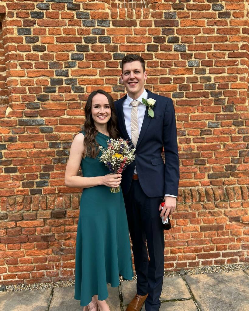 Leo_HKing's tweet photo. Celebrating Hannah &amp; Phil’s fantastic wedding-dong! 👰🏻‍♀️🤵🏻‍♂️ https://t.co/2i6UsMDQr0 https://t.co/zBNZsBSHIA