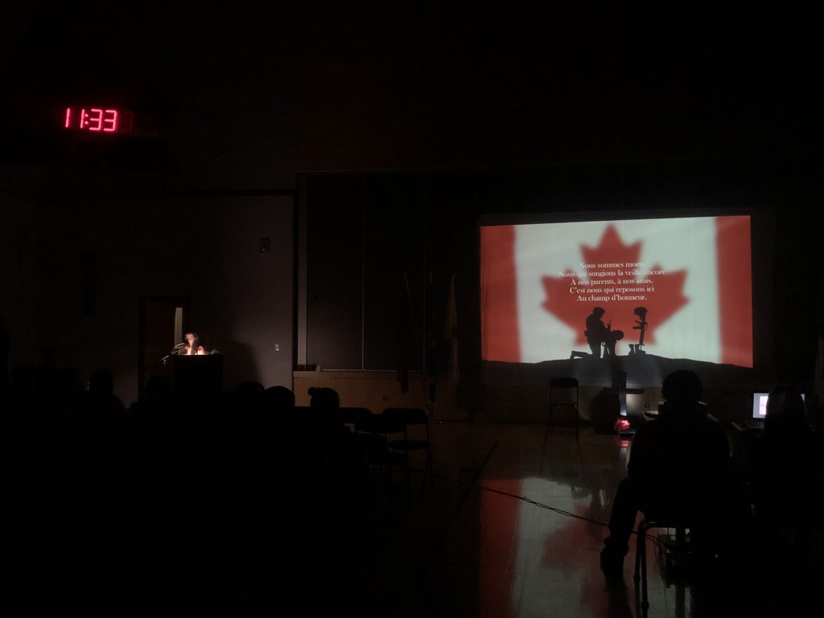 ESCEB_Mattawa's tweet photo. Nous sommes fiers des élèves qui ont organisé notre cérémonie du jour du Souvenir. 2 vétérans nous ont partagé leurs parcours. Tous les élèves ont démontré leur respect et leur appréciation envers les vétérans et leur famille pour les pertes et les sacrifices qu'ils ont endurés. https://t.co/NUOHNtdI8V