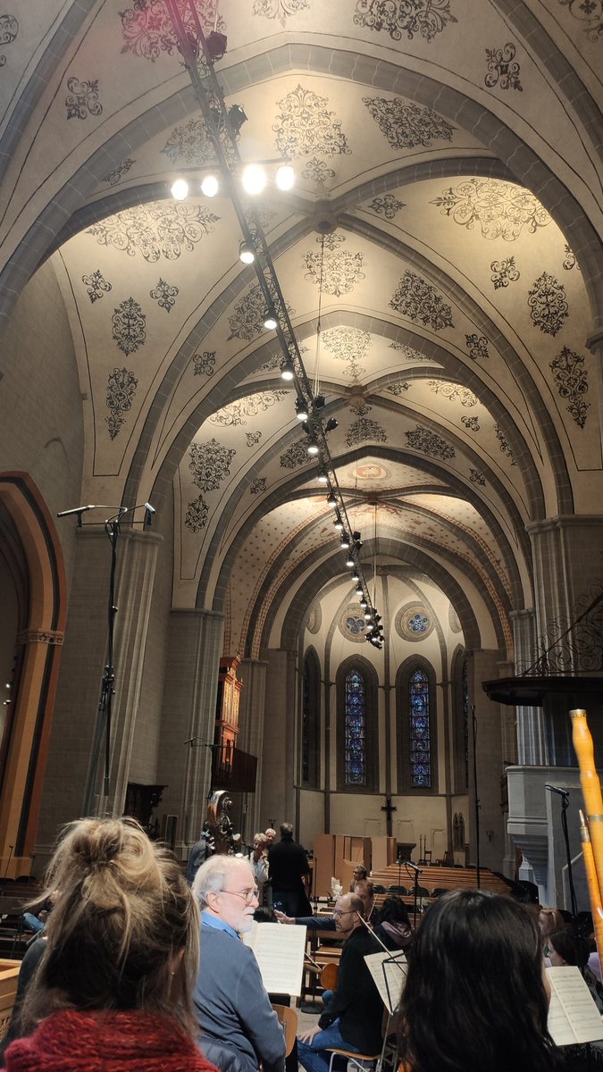 zhsingakademie's tweet photo. Vorprobe zu Matthäus #2 beim Festival @BachLausanne mit @HelsinkiBaroque  und Aapo Häkkinen. Es wird sehr, sehr schön! Danke jetzt schon an alle Beteiligten ❤️ https://t.co/Yg4iJXGSxq