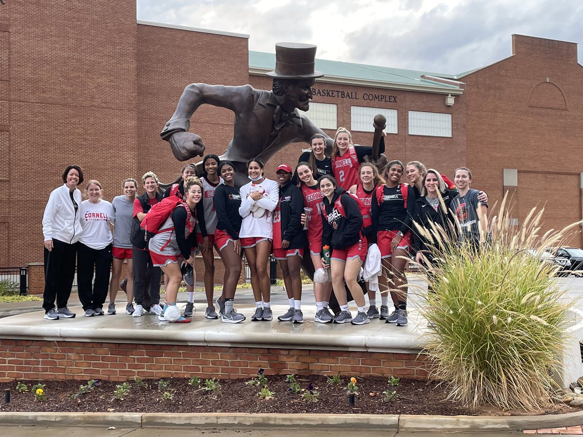 CornellSports's tweet photo. ✅ Photo with the Demon Deacon
✅ Pregame shoot-around
🔜 Game against Wake Forest

#YellCornell https://t.co/r7x7N4LM9b