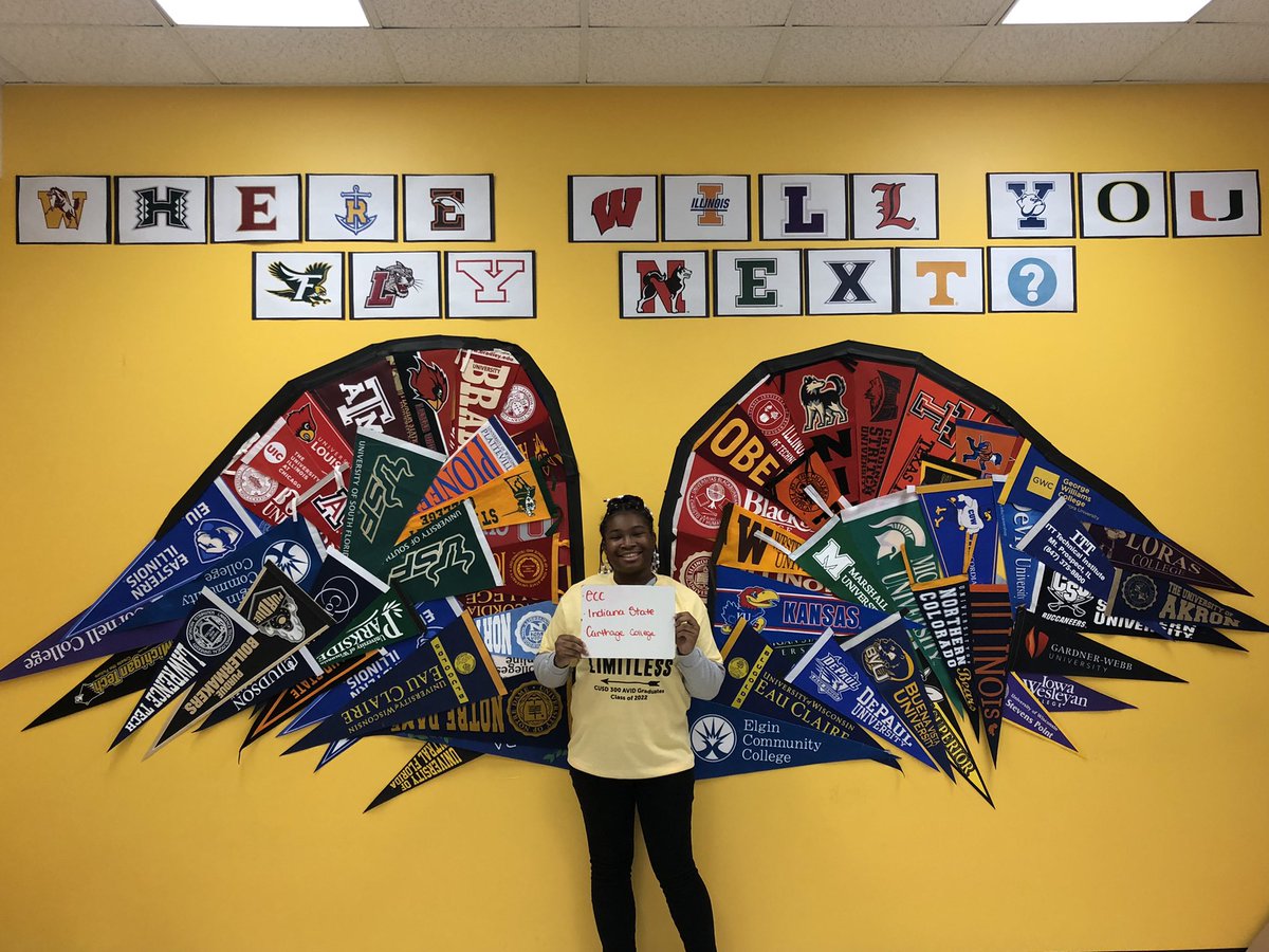 JacobsHSAVID's tweet photo. #futurefriday brought to you by these college bound AVID seniors. Where will you fly next? These Golden Eagles may be headed to NIU, Columbia, Grand Canyon University, and EIU! Looking forward to their final choices! @AVIDMWStates #thisisAVID https://t.co/jJ1NuMISQM