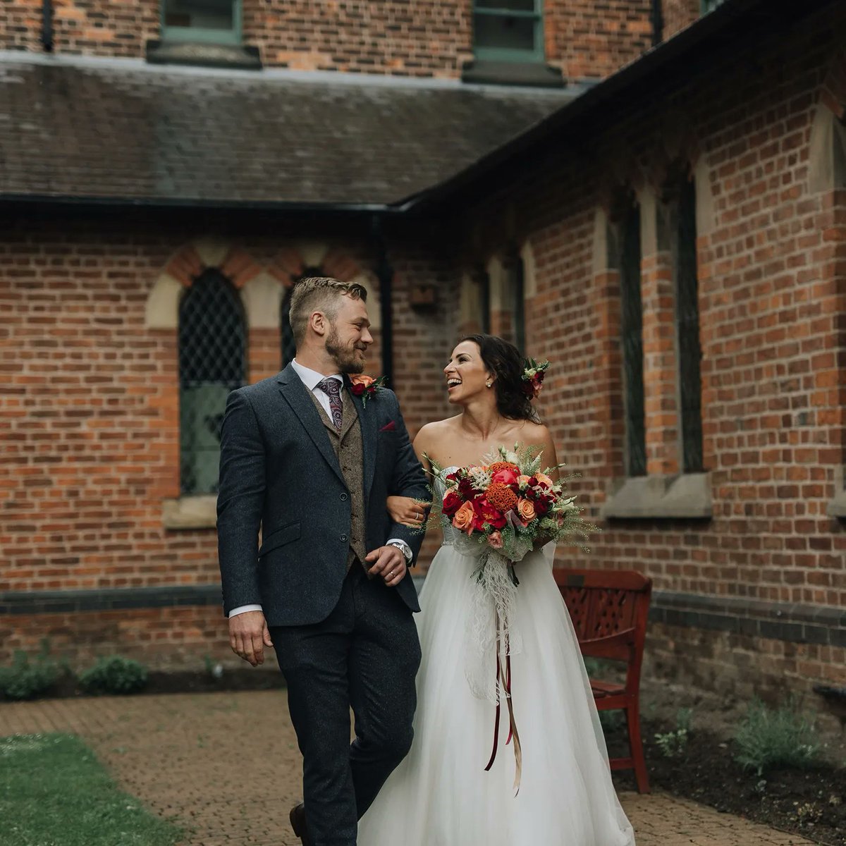 Need some inspiration for creative wedding theme ideas? Look no further, we have the perfect blog post for you to check out! Use the link below to have a gander
buff.ly/3wG9SUr

#suits #fashion #suit #style #suitstyle #dresses #mensfashion #onlineshopping #suithire