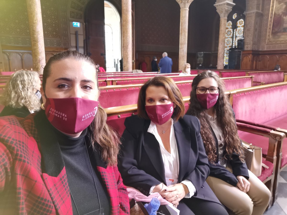 gmoyanollop's tweet photo. Seguimos con @CarmenVarelaAlv @AMarinChicote en las #jornadascaf @SCAF_cat 💯👌 https://t.co/Hqqpqyheot