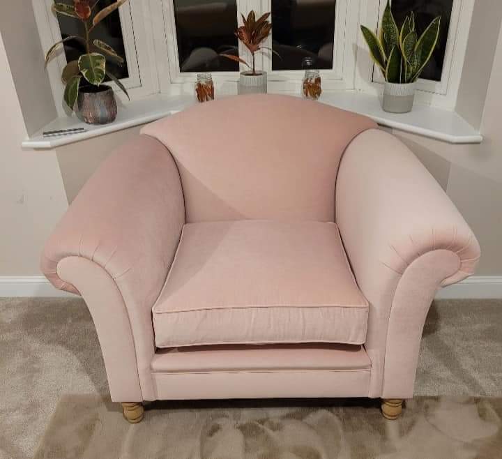 Fine Furnishings Sussex Ltd tweet media