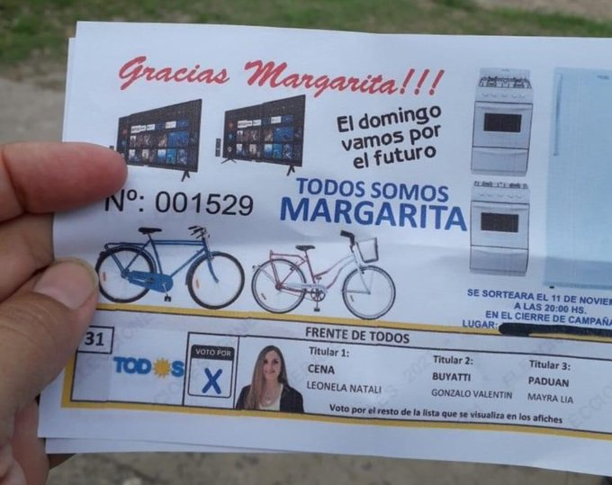 Cabeza_Rapada88's tweet photo. #VedaElectoral 
#VotoAVoto 
#LaDamosVuelta https://t.co/4wPIEEQ0pZ