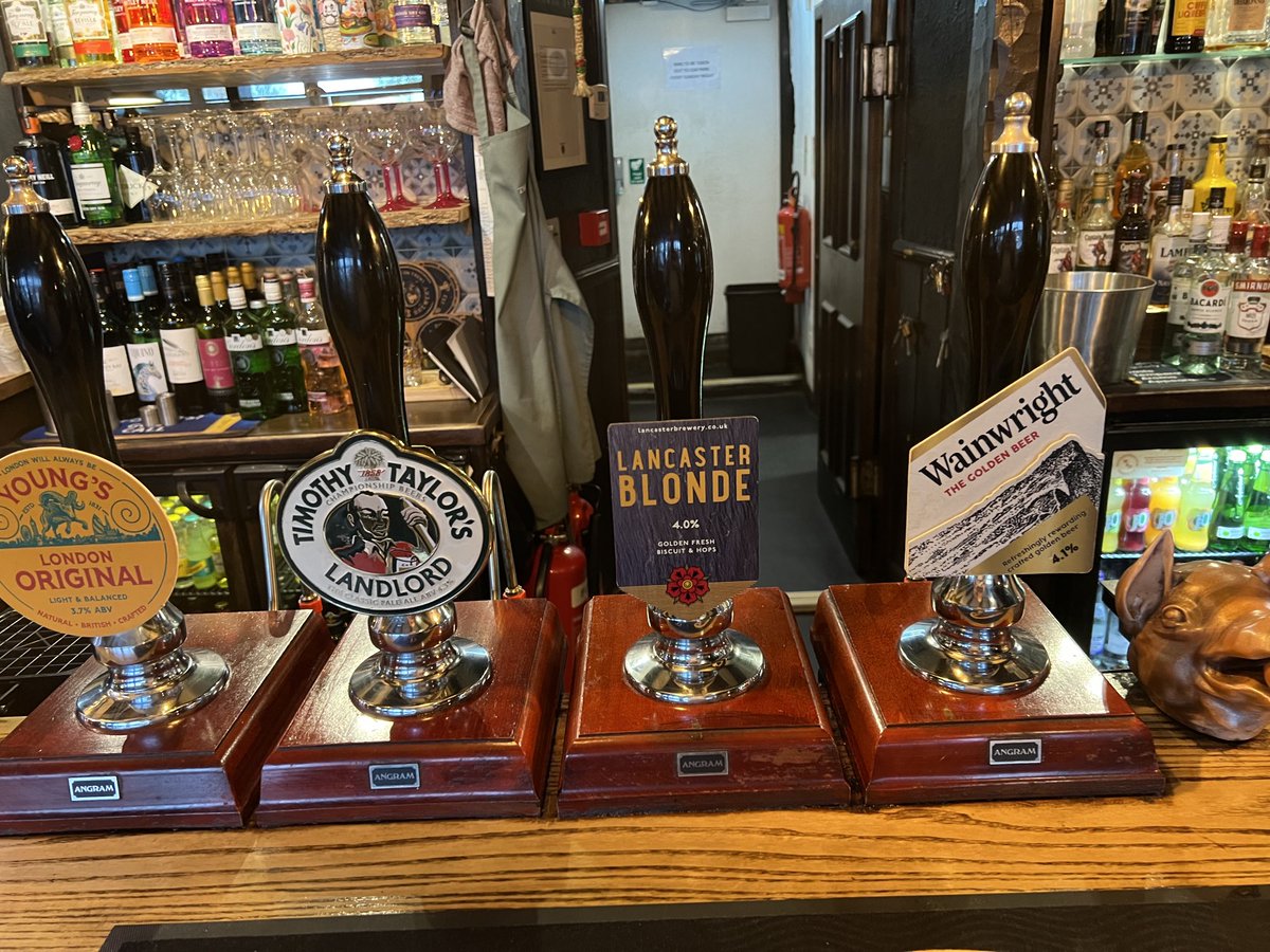 The Spread Eagle Pub tweet media