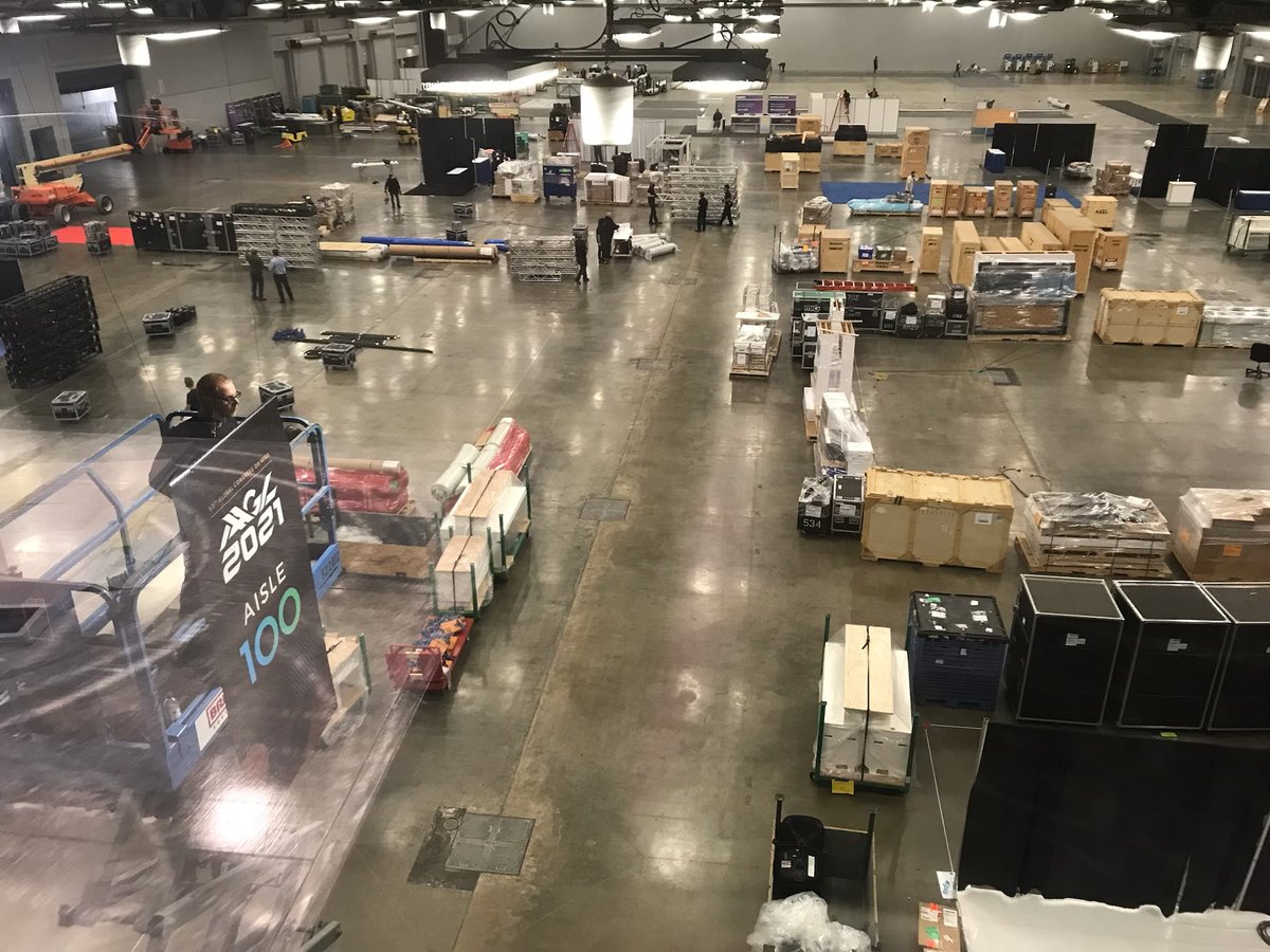 AAGL's tweet photo. Good morning from #AAGL21! We are getting ready for you! There’s still time to register and get access to all the live, on-demand content, and more! https://t.co/oP4u2XHxCf #AAGL @FMIGS1 @AAGLJMIG @tedleefly @#MIGS #SurgeED @abrao_mauricio https://t.co/RSax2lSmie