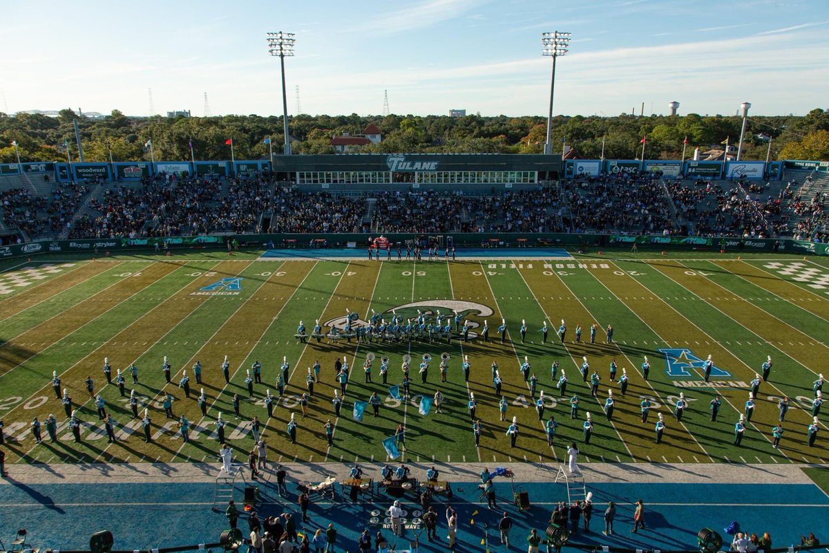 tulanebands's tweet photo. Anyone else feeling nostalgic today? We can’t wait to relive years of TUMB memories with the 2021 Alumni Band at #Wave21 #tulanehomecoming! @GreenWaveFB kickoff at 3pm Tomorrow! https://t.co/eTPuToZ8tM