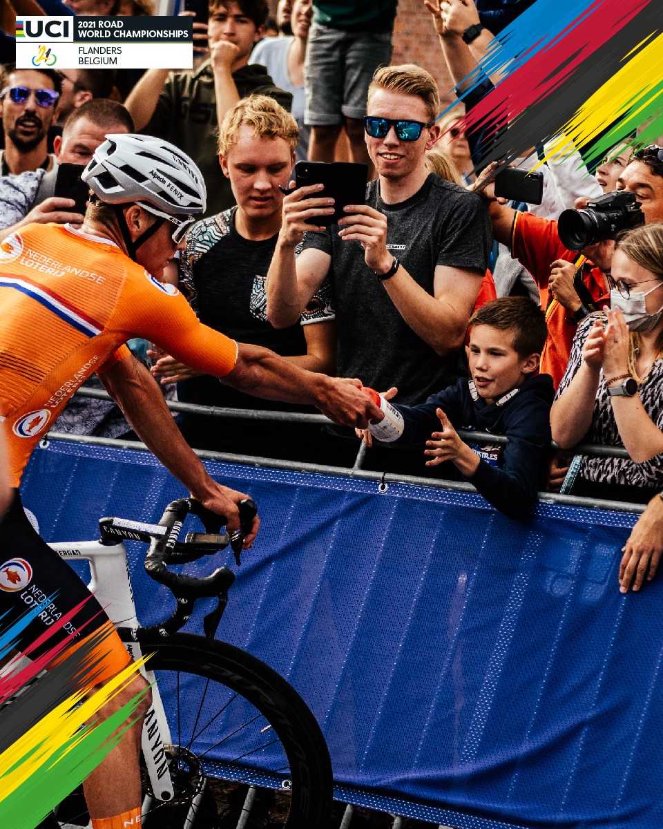 Small acts of kindness can make someone incredibly happy. 😍 Happy World Kindness Day! 🥰 #Flanders2021