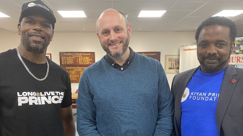 As I’m a bit of a fanboy, it was great to meet <a href="/MarkPrinceOBE/">Dr Mark Prince OBE</a> and the <a href="/TheKPF/">Kiyan Prince Foundation</a> team through @TVP_Bracknell. 

His delivery to young people is authentic, engaging and wholly appropriate. 

“Everything you do, good or bad, leaves a legacy” 👏

Thanks for all you are doing 👍