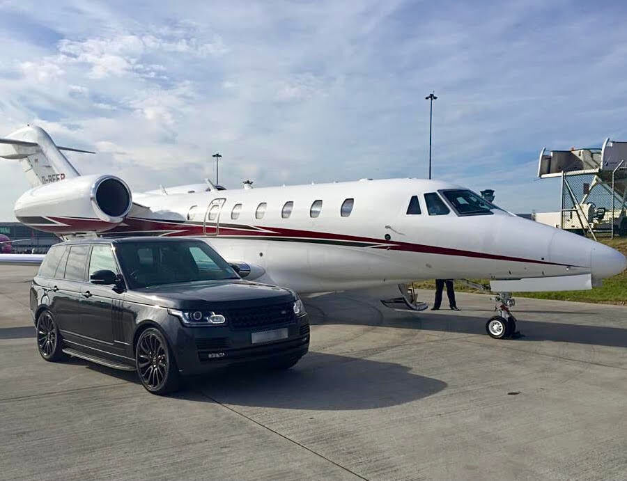 Planning a Christmas trip abroad? Do you need a transfer to the airport? Well, then give us a call today! We offer #airporttransfers to all major #London airports such as Heathrow, Gatwick, Luton, City Airport, Biggin Hill &amp; Stansted. Call 020 3536 0152 now to book your transfer!