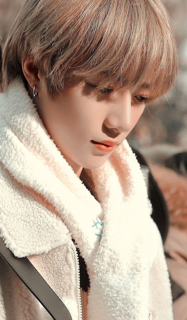 gyugyusmain's tweet photo. Title: Our Last 365

1. Tragic love stories really happens, never knew it was bound to happen to us. https://t.co/Dk2lOg26ix