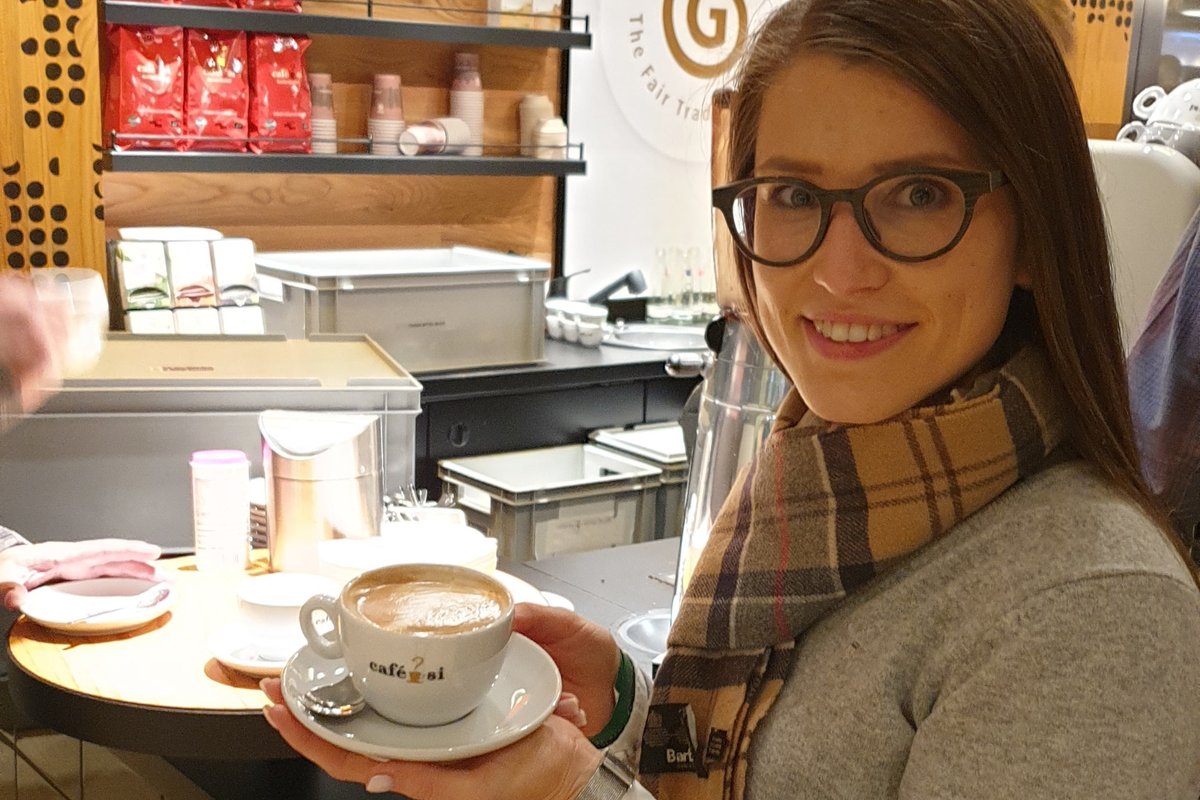 GEPAFairTrade's tweet photo. Gestern kam unser Kaffeebarkonzept beim Länderspiel #GERLIE zum Einsatz. In der VIP-Lounge der Volkswagen Arena in Wolfsburg freuten sich die Besucher*innen, nicht nur über das 9:0, sondern auch über hochwertigen, fairen Bio-Kaffee. #Länderspiel #ichwillfair https://t.co/PAG126O1wX