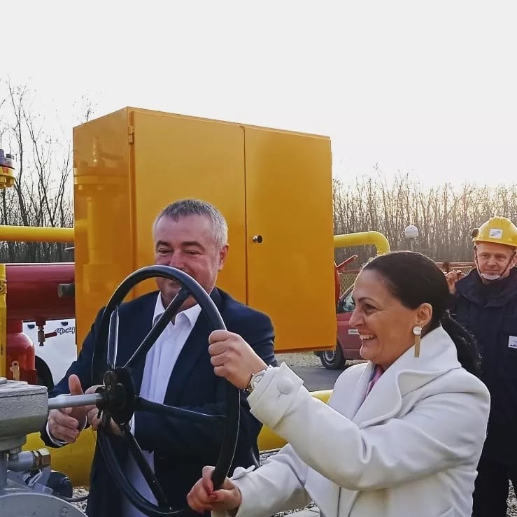 POdborSPS's tweet photo. Srbija se ubrzano gasifikuje 🚧

Posle Iriga, prošle nedelje, danas je gas pušten u Opštini Bela Crkva ✔️

Na radost stanovnika opštine i onih koji su bili zabrinuti kada će gas sti��i 🔧 stigao je 👌 Mi nismo sumnjali jer verujemo u naš rad.

Nastavljamo dalje ➡️

Do pobede ❗️ https://t.co/h5II8MxnZ8