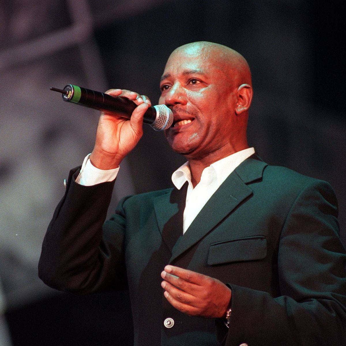 Happy Birthday Lester Errol Brown, MBE (* 12. November 1943 in Kingston, Jamaika; 6. Mai 2015 auf den Bahamas)! 