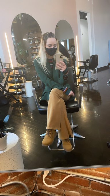 Hair day ☺️✨ #Pampering #SelfCare https://t.co/LuMfj5olfQ<a href="/tag/pampering"class="tags">#Pampering</a><a href="/tag/selfcare"class="tags">#SelfCare</a>