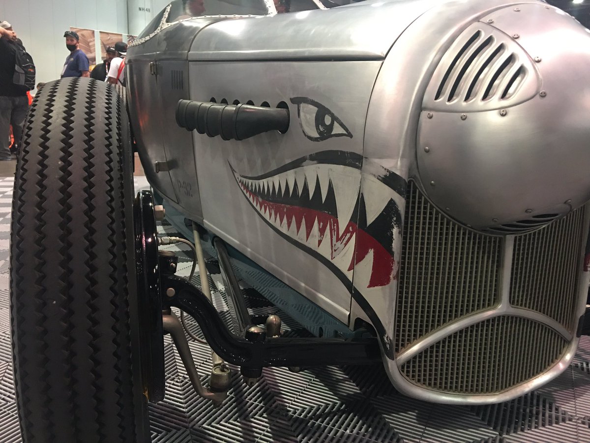 Classic_Chrome_'s tweet image. #SEMA2021 #foose #classiccars #hotrod #classicchrome #danalovescars