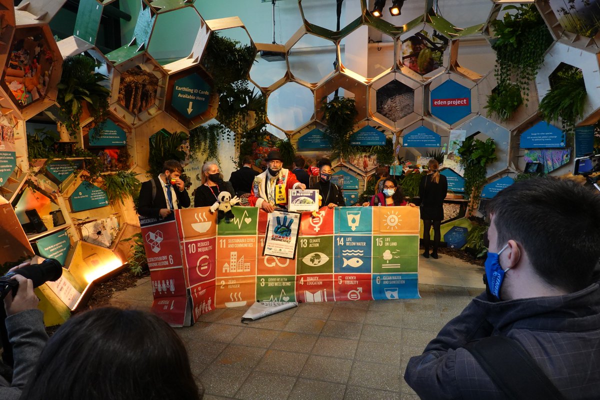 A few of the sights and goings on during the second week of #COP26 in Glasgow, courtesy of our observers - <a href="/StephenRPeake/">Stephen Peake</a> <a href="/EnvGeogSpeaker/">David Edwards, environment tutor & guest speaker</a> <a href="/RosalieFaithful/">Rosalie Faithfull</a> <a href="/SabineGuendel/">Sabine Guendel</a> and Gillian Mawdsley.

Take a look at their profiles for their insight on the key events this week.