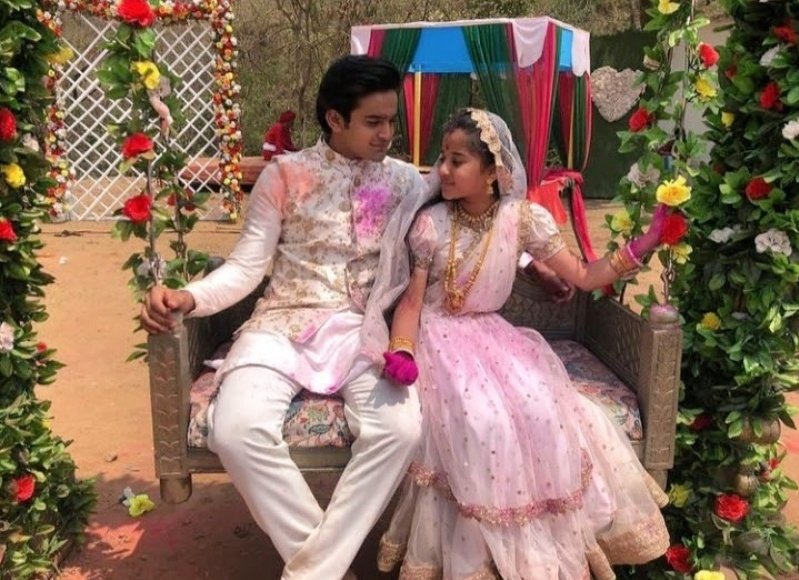 rockwithleah's tweet photo. " Thank you for the happiest year of my life "..
#BarristerBabu / #Andita π₯β€οΈβπ©Ή https://t.co/cDEROMYVv1