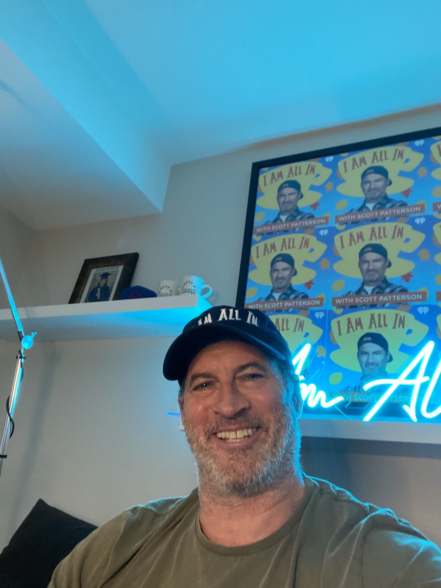 Cheers to the greatest fans on the planet! Our Friendsgiving Live Virtual Celebration was a HUGE success and , yes, we will be doing it again soon. Xo S ⁦<a href="/IAmAllInPod/">I Am All In Podcast</a>⁩ ⁦<a href="/iHeartRadio/">iHeartRadio</a>⁩ ⁦<a href="/iHeartPodcasts/">iHeartPodcasts</a>⁩