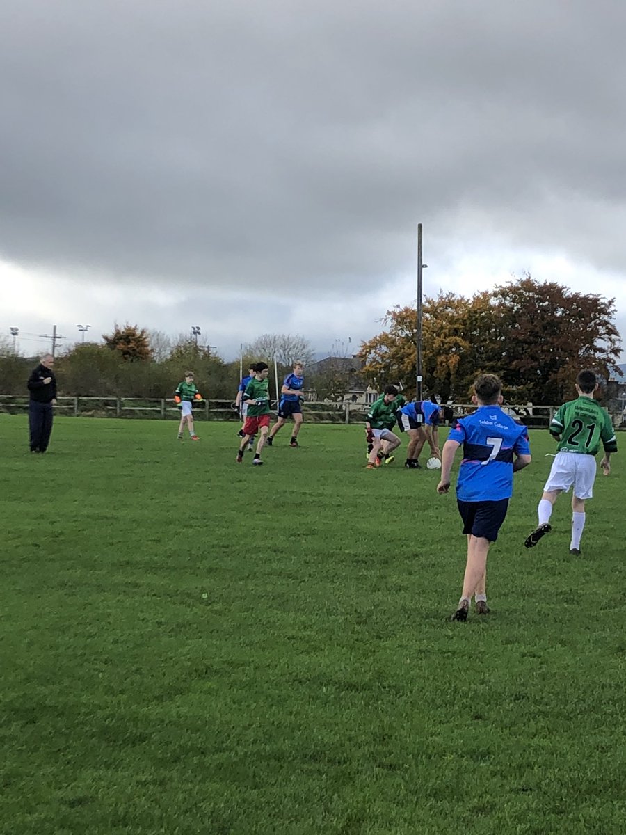 EVCgaa's tweet photo. You won’t see the better game of football this weekend! Well done to our u14 footballers on their 2 point win over @CollegeSelskar. Very competitive match with some great scores from both sides @OfficialWexGAA @antomasterson1 @EnniscorthyC https://t.co/5mnBuF2LS3