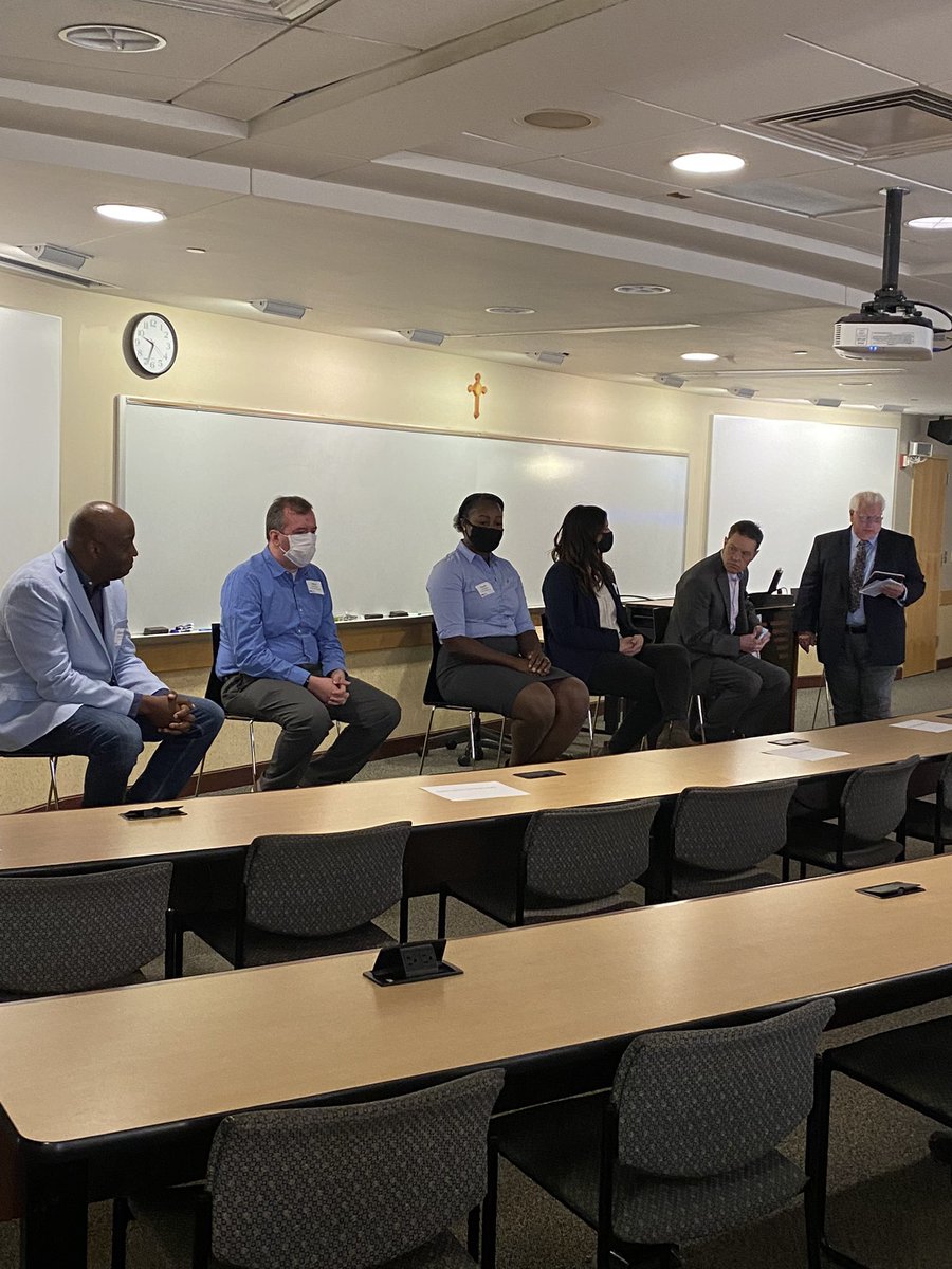 GKCPRSA's tweet photo. A career in #PR can take you many places. Our panel of professionals share what their roles have been and are right now. #PRSSASummit #GKCPRSA https://t.co/VwipoX72U8