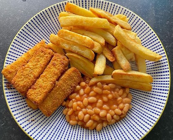 What's For Dinner? on X: Fish Fingers, Chips and Beans