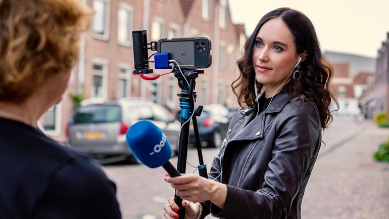 Werk! RTV Oost is op zoek naar versterking. Iets voor jou? rtvoost.nl/nieuws/2001276… #vacature #vacaturevrijdag #journalistiek