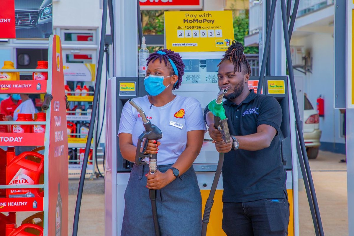 MrHenrie_'s tweet image. When you see #Shell. Kyamabukyami. Thanks #Kyaliwajala 
#Kinawataka enkya 🕺🏿 👊🏿
#shellGowell 
nsangi 
Kyambogo
Salaama road
Wakaliga
Katosi 
Am coming. Am your #shellman @GalaxyFMUg