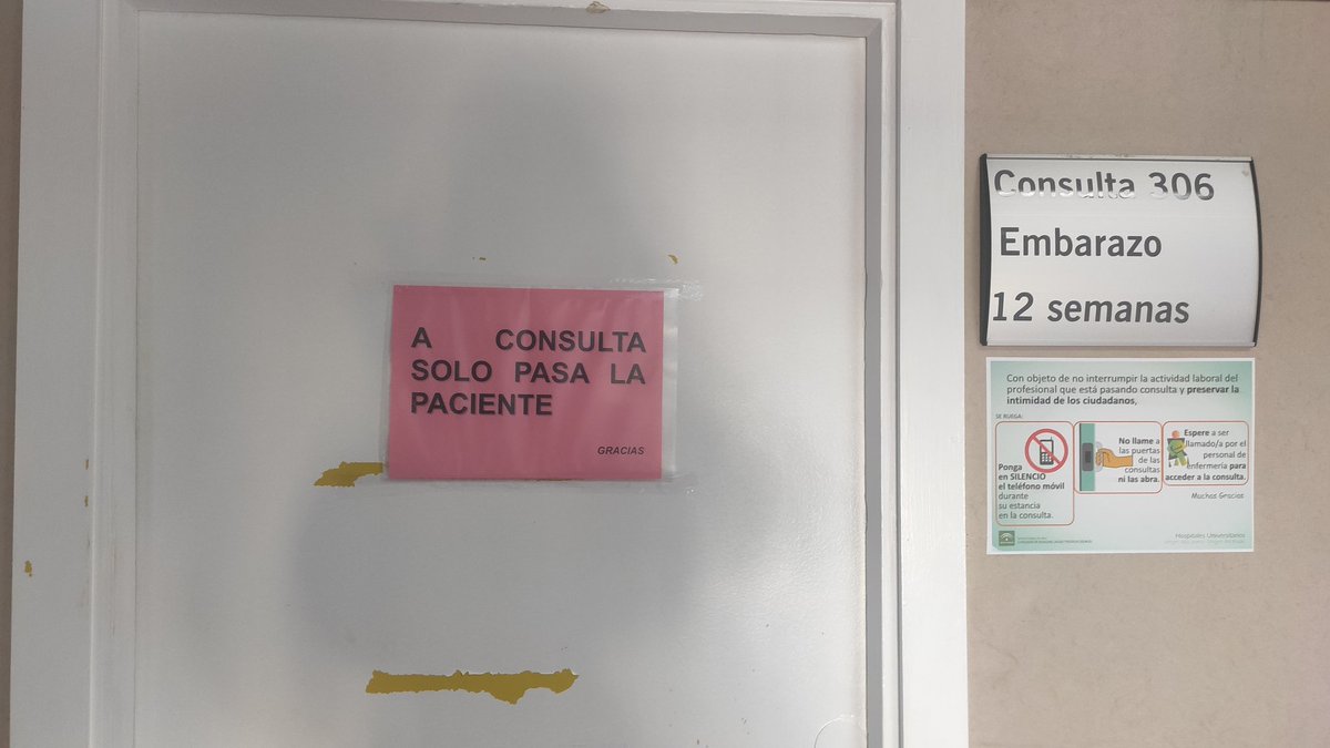 Nazareth_PG's tweet photo. Las embarazadas seguimos con nuestros derechos pisoteados.En todas las ecografías del embarazo he entrado SOLA,con todo lo que conlleva el no disponer de acompañamiento emocional. ¿Argumentación?Covid. Palmaditas porque somos (Andalucía) los más vacunados...@saludand @HUVMacarena https://t.co/HqF7zL9eqX