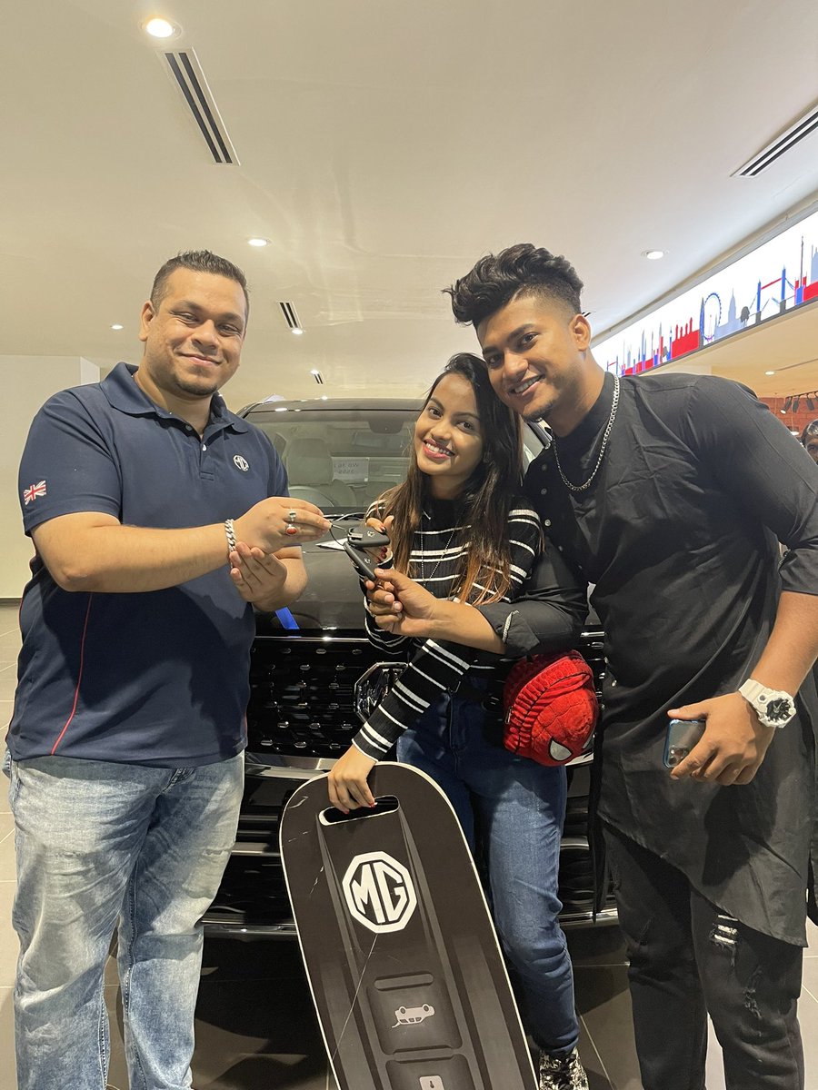 Beauty Khan tweet media