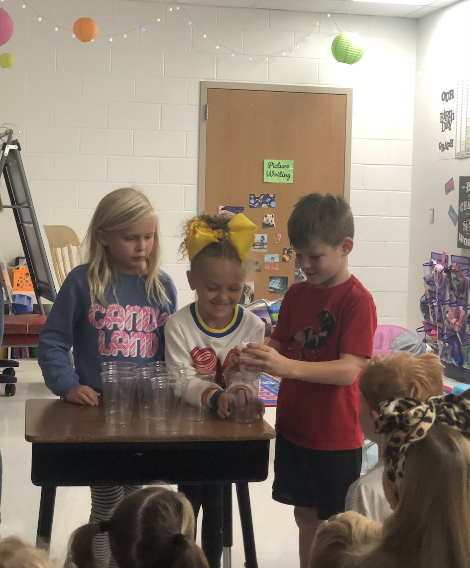 quarles75's tweet photo. These 1st grade Environmental 🌍 Engineers  tested their water 💦 filters today! #stemeducation #engineeringiselementary https://t.co/cbZD9TdBMj