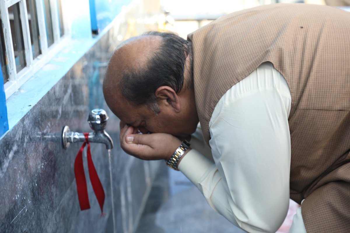 MuslimHandsMRP's tweet photo. #WashActivities🚰
Former Minister Chaudhry Muhammad Saeed inaugurated a water filtration plant in Sector F2 installed by Muslim Hands.
#Pakistan #SDGs #water #updates #NGO #donate https://t.co/DycypbdlRZ