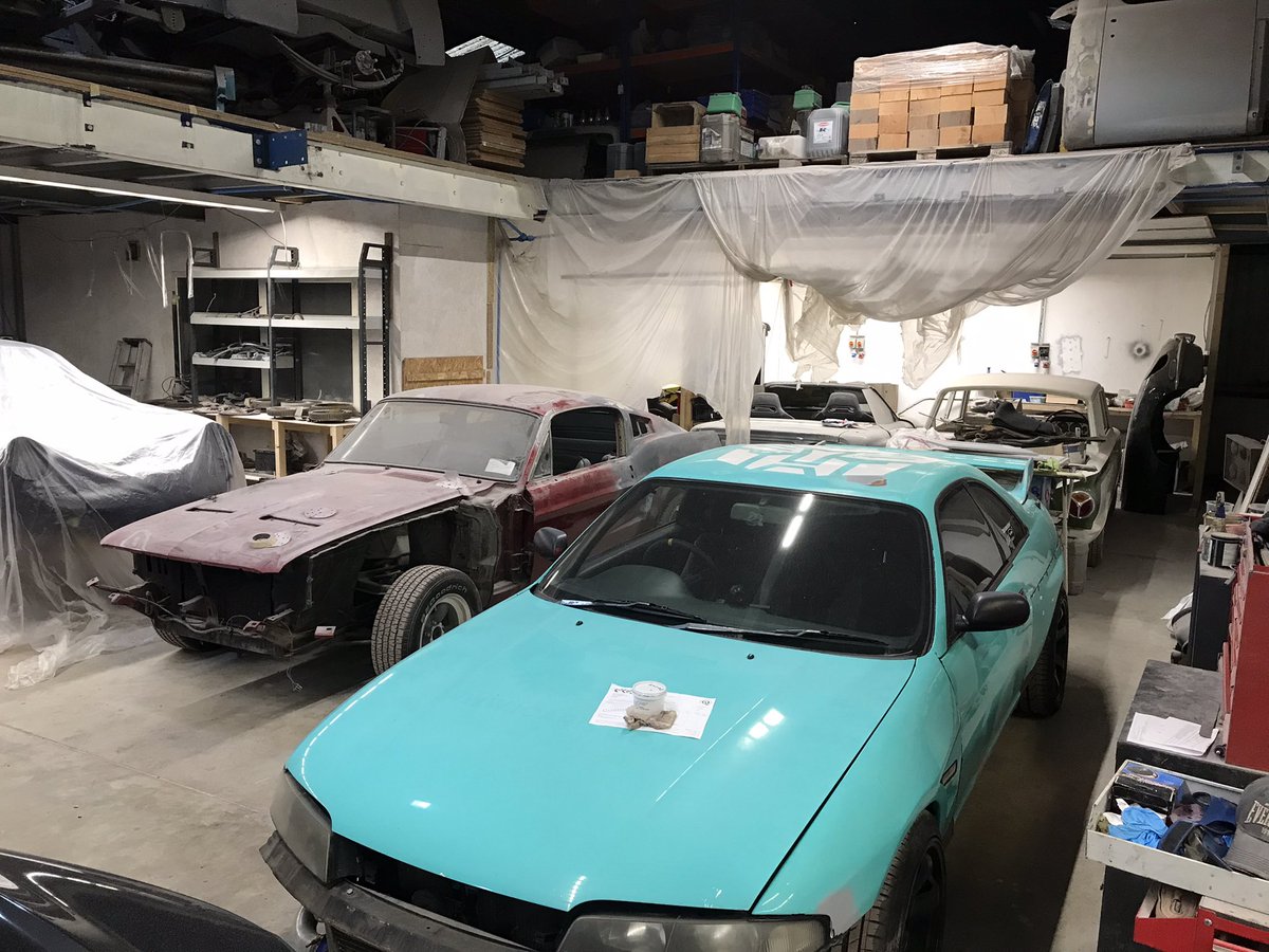 DBrestorations's tweet photo. An interesting collection of work starting or near completion #ford #nissan #porsche #ac #classic #restoration #paint https://t.co/an81hc5G21
