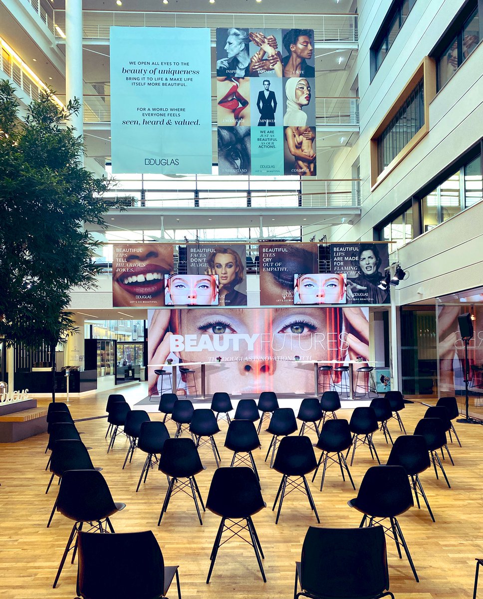 katalin_genius's tweet photo. In 1h startet das Finale unserer Startup-Challenge #BEAUTYFUTURES. Knapp 200 Bewerbungen aus 23 Ländern haben uns in den letzten Wochen erreicht. Ich freue mich wahnsinnig darauf, den Abend moderieren zu dürfen und bin so gespannt auf die Pitches unserer Finalist*innen! #DOUGLAS https://t.co/AL1azmhAO8