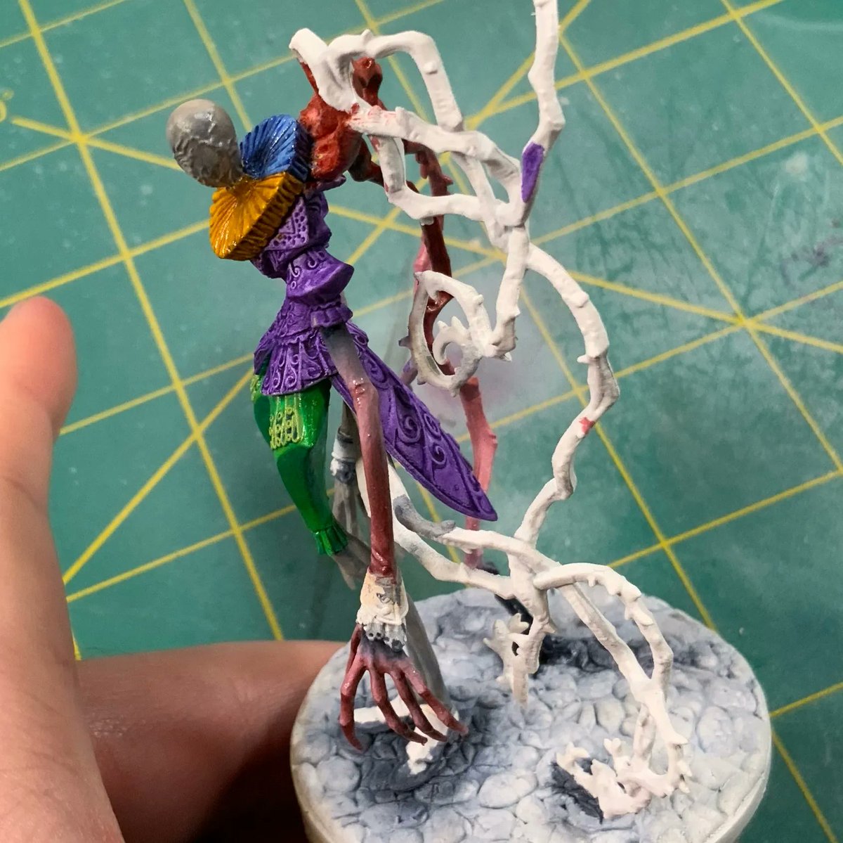 SteepTPainting's tweet photo. WIP on Slenderman from Kingdom Death: Monster!!
#miniature #miniatures #kingdomdeath #kingdomdeathmonster #slenderman #horror #creepypasta #nightmare #cryptids #tentacles #wip #tabletopgames #tabletopstrategy #miniaturepainting #oils #oilpainting #Folklore https://t.co/PTzMw5mMfu