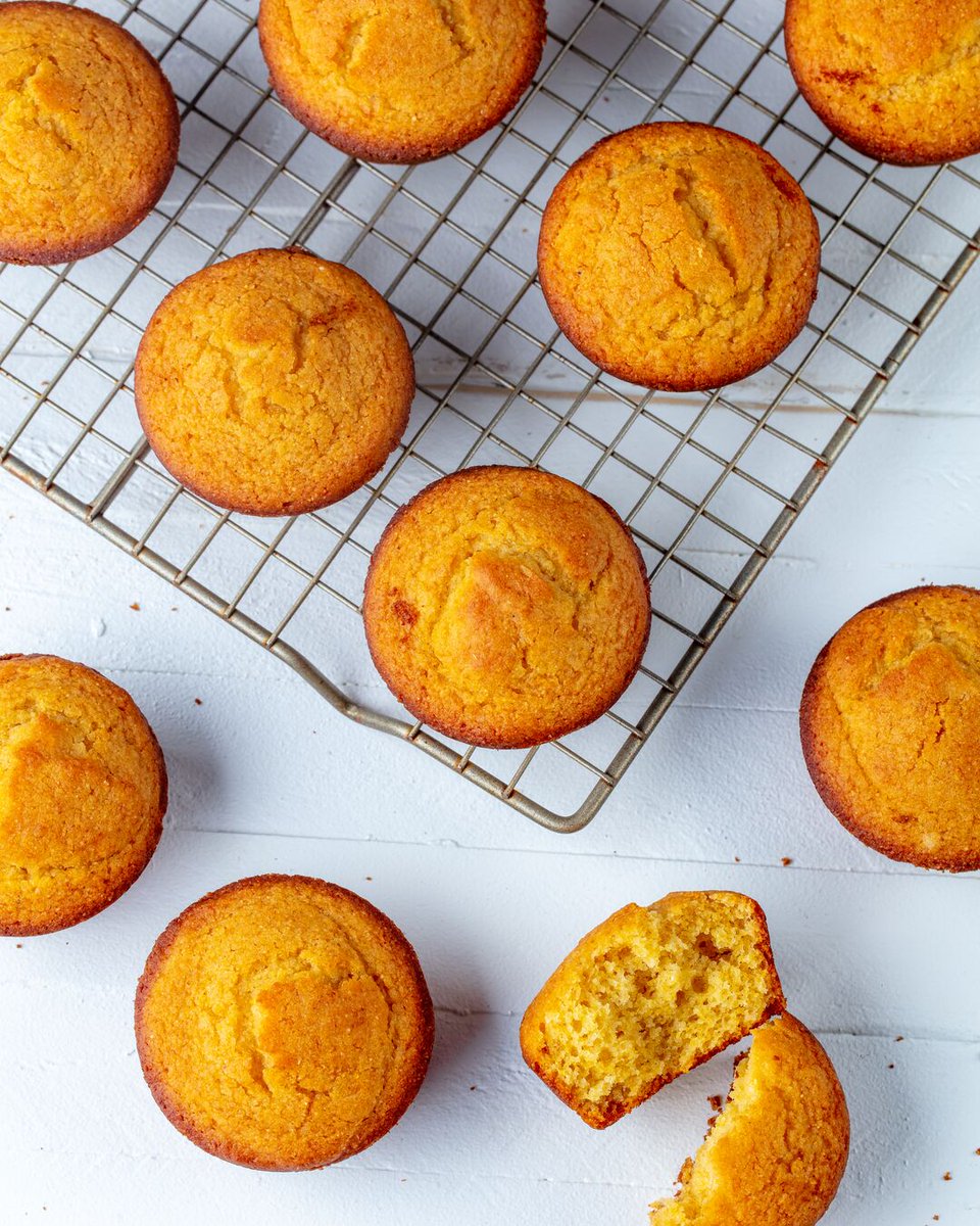 It's a Turkey Day classic that is gluten-free yet flavor full! Try this cornbread recipe and see if your guests will be able to tell the difference. 

Recipe: chsugar.com/recipe/gluten-…