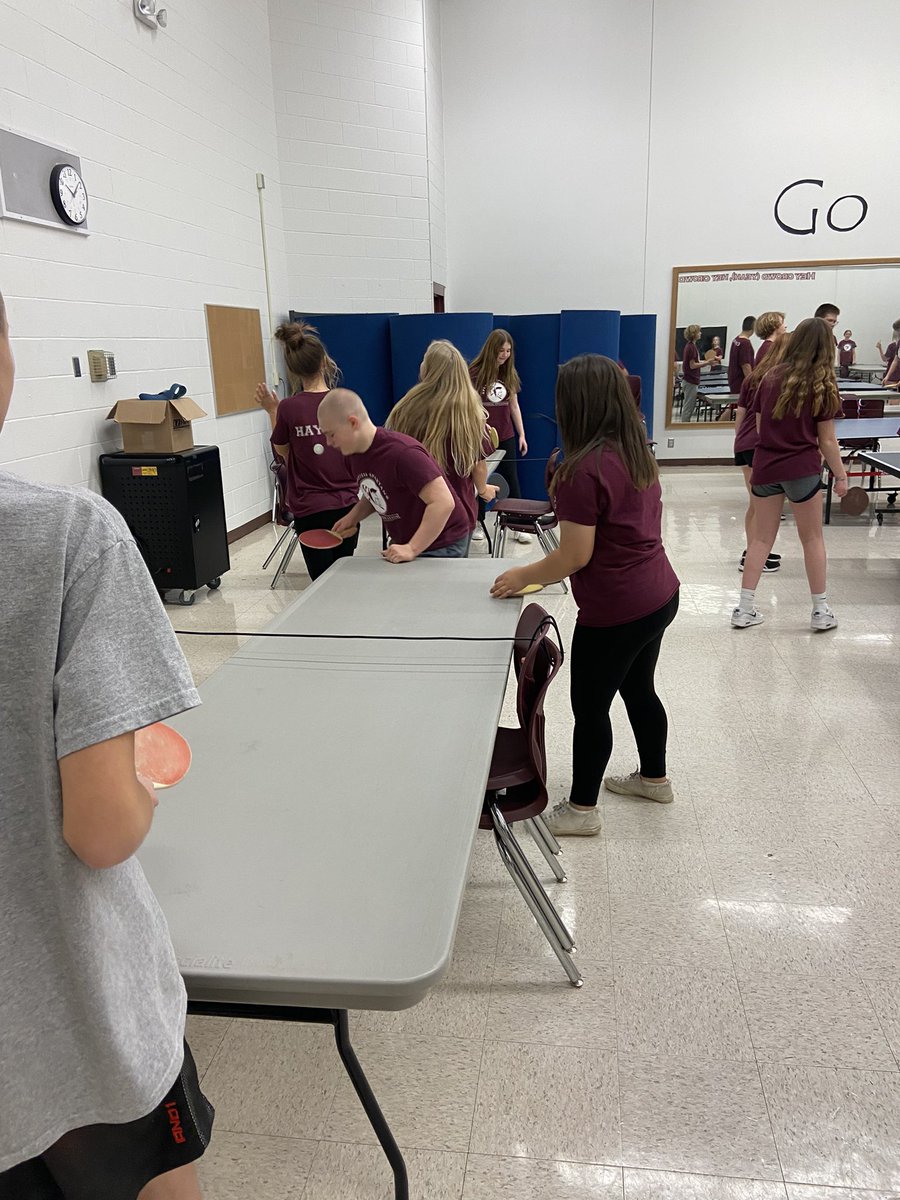 CoachRanta's tweet photo. #spearfishms Students working on hand eye coordination with ping pong- we made makeshift singles tables to get more as involved! @lyondon2 🏓 https://t.co/IjFkNqgrj6
