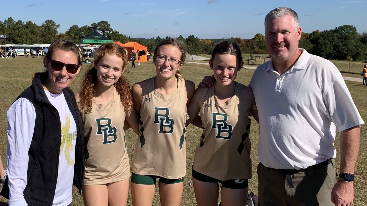 GatorXCTF's tweet photo. Not the results we wanted, but 1 race doesn’t define a season. I’m extremely proud of how hard this group has worked and how far we’ve come. Our seniors will be missed and have laid the foundation for years to come! https://t.co/xSDTZ2lTDw